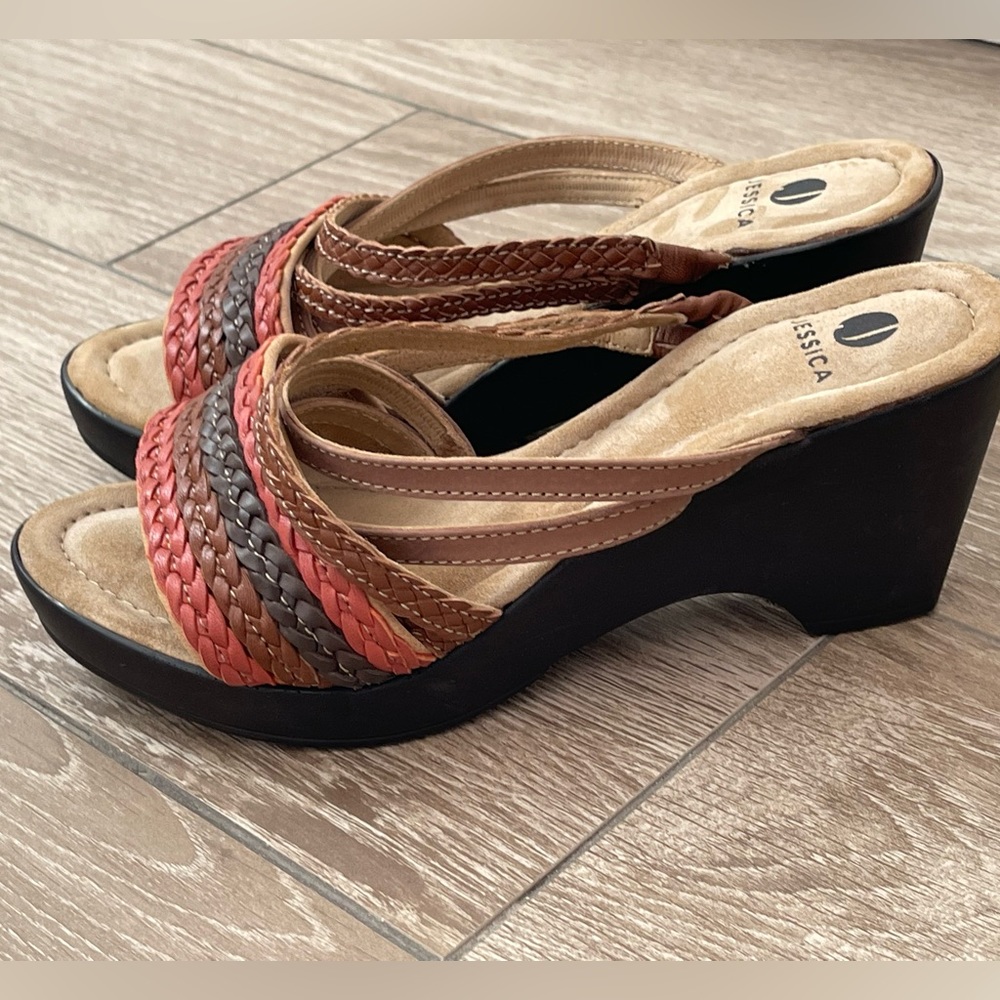 Women Wedge
